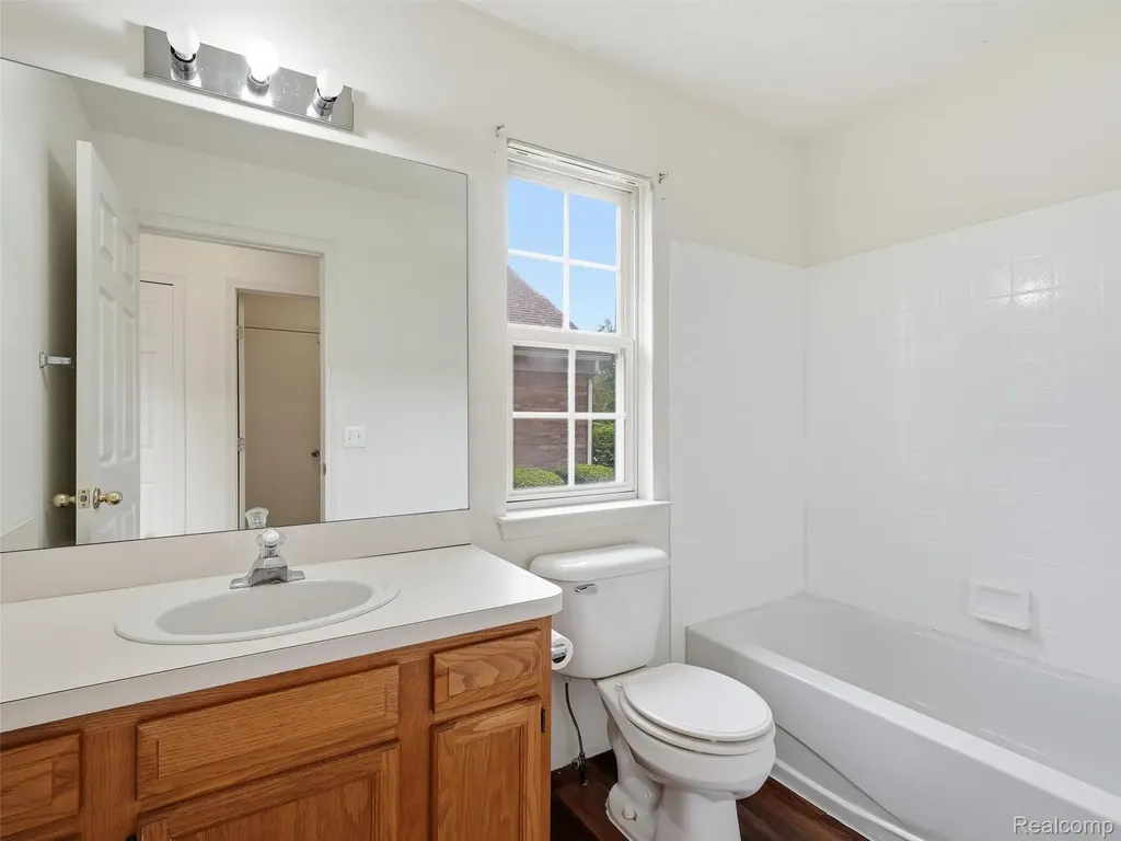 349 Daniel Avenue Westland City MI 48186