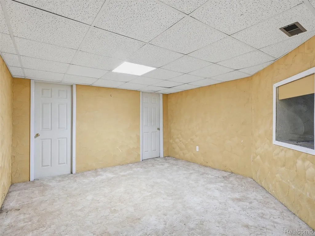 349 Daniel Avenue Westland City MI 48186