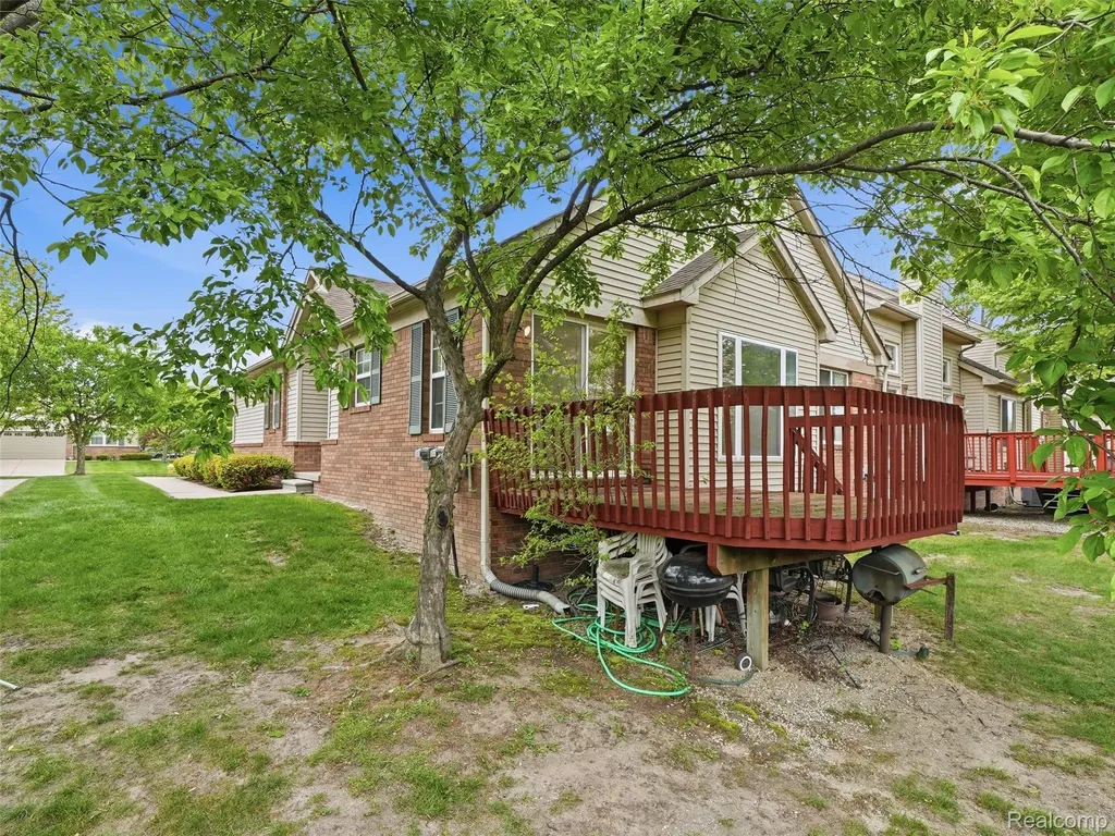 349 Daniel Avenue Westland City MI 48186