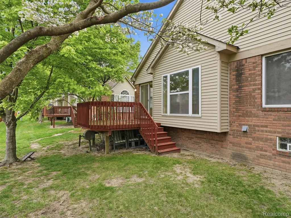 349 Daniel Avenue Westland City MI 48186