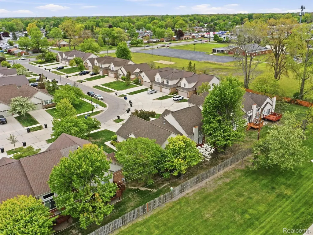 349 Daniel Avenue Westland City MI 48186