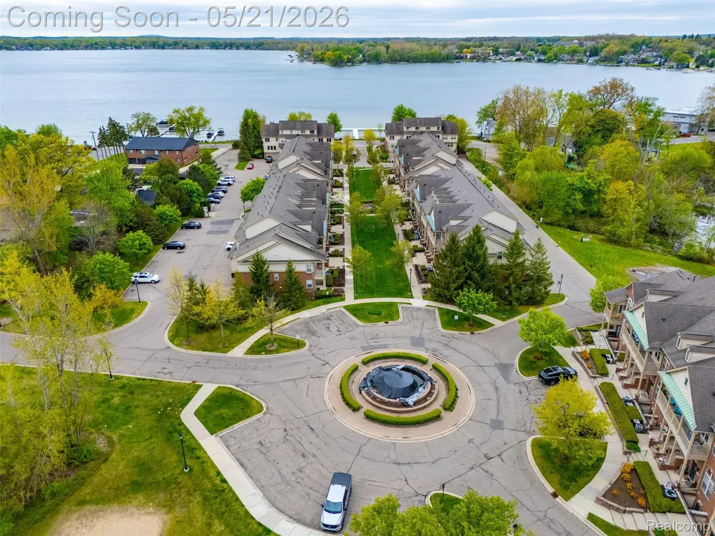 606 Pointe Drive Walled Lake City MI 48390