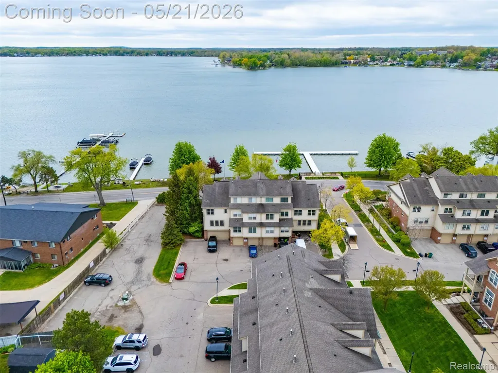 606 Pointe Drive Walled Lake City MI 48390