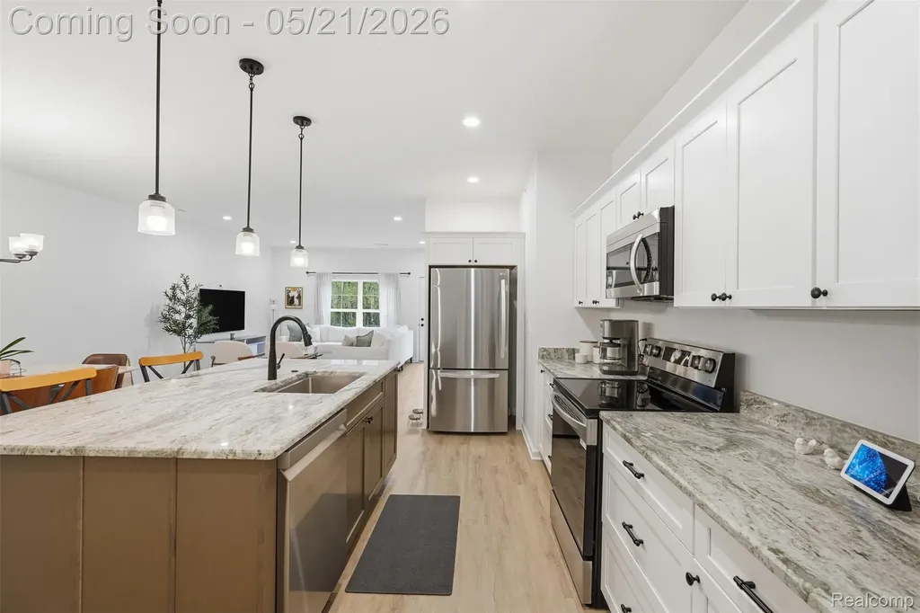 606 Pointe Drive Walled Lake City MI 48390