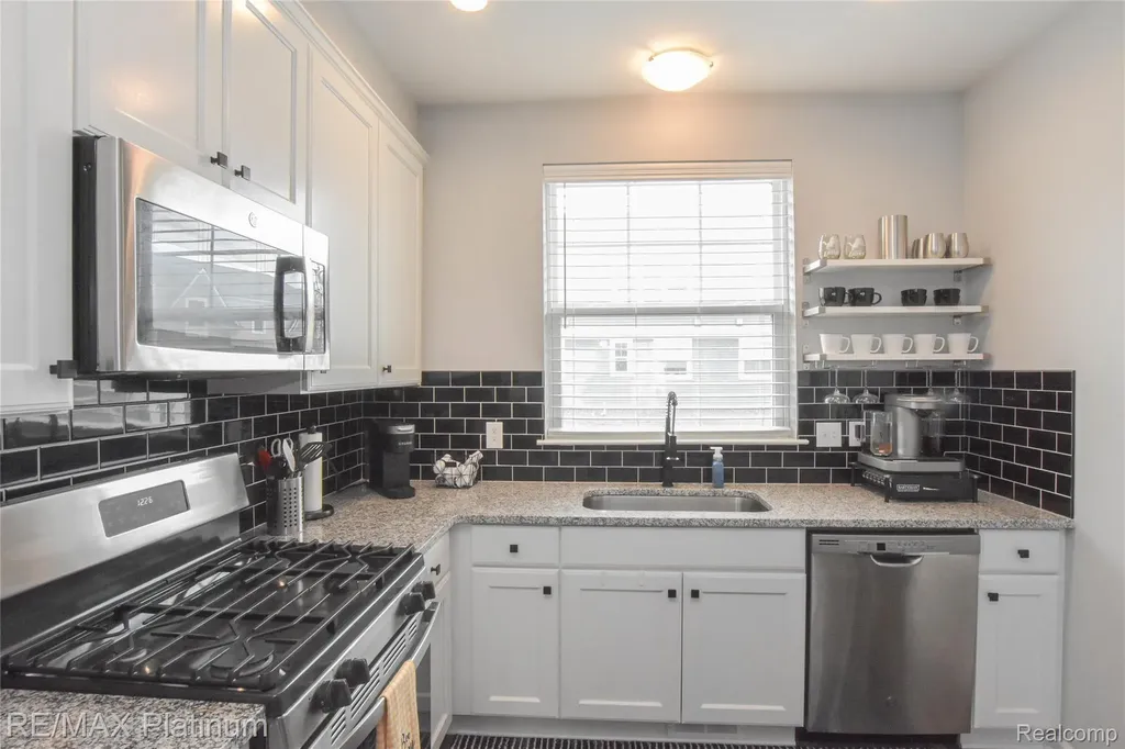 199 Katie Lane Brighton City MI 48116