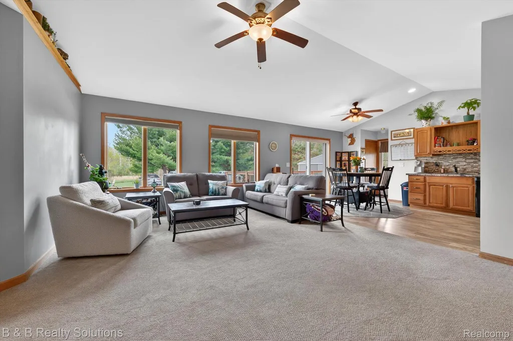 2927 N Blacks Corners Road Goodland Township MI 48444