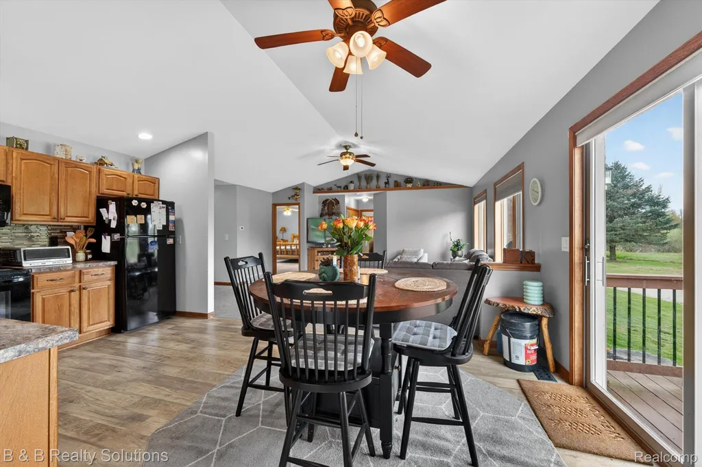 2927 N Blacks Corners Road Goodland Township MI 48444