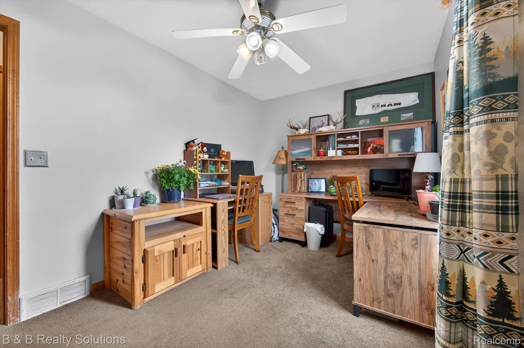 2927 N Blacks Corners Road Goodland Township MI 48444