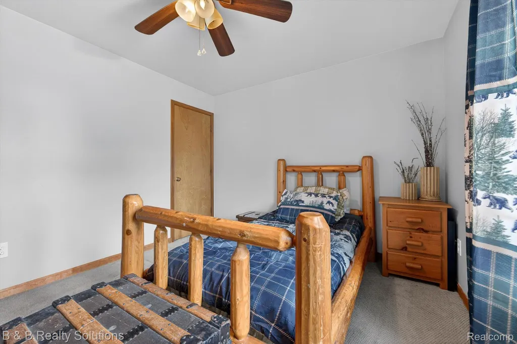 2927 N Blacks Corners Road Goodland Township MI 48444