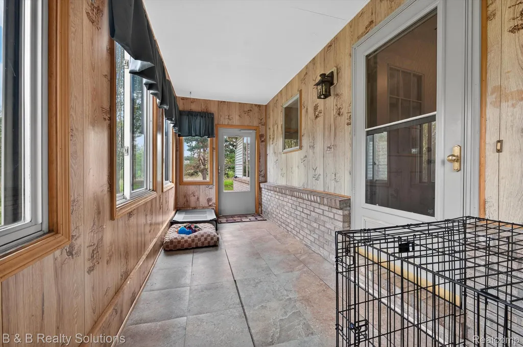 2927 N Blacks Corners Road Goodland Township MI 48444