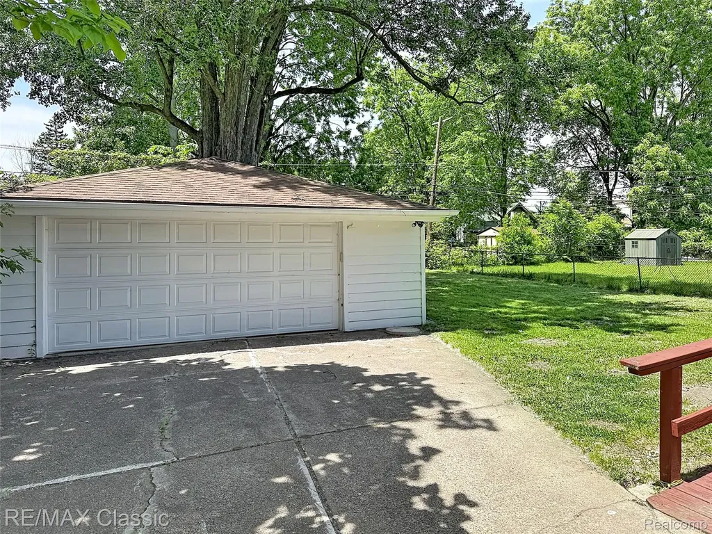1203 Gilman Street Garden City City MI 48135