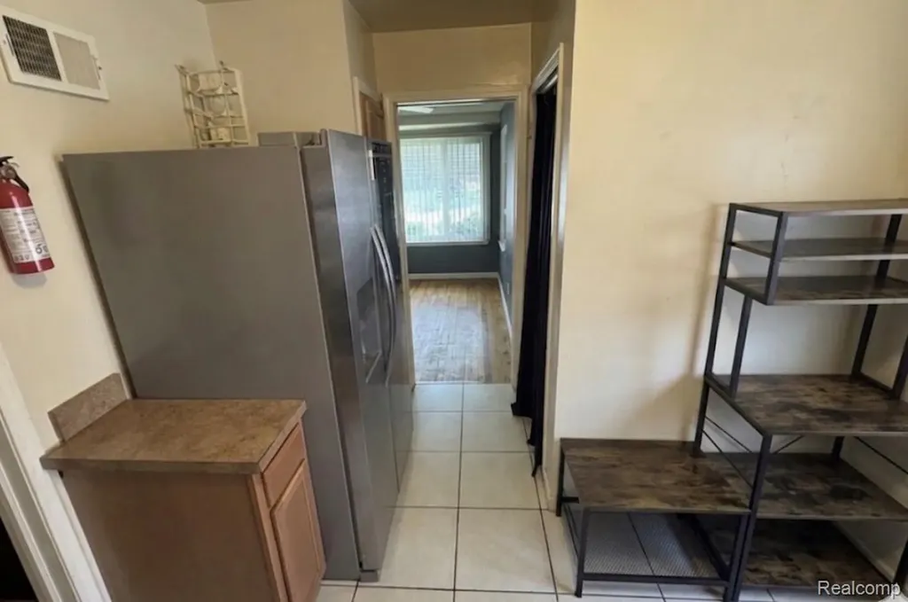 18418 Edinborough Road Detroit City MI 48219