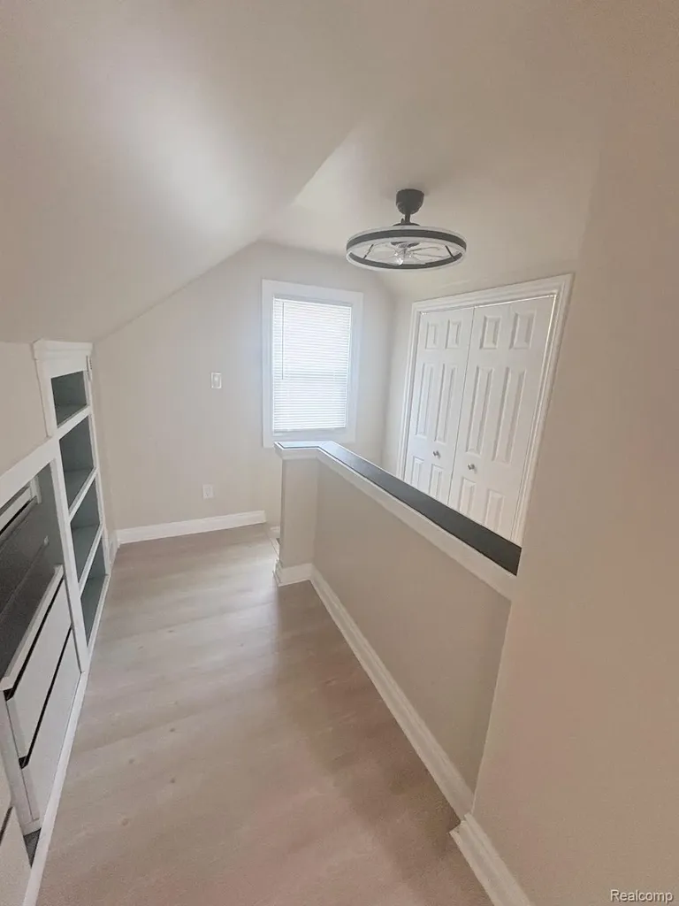 18920 Kingsville Street Detroit City MI 48225