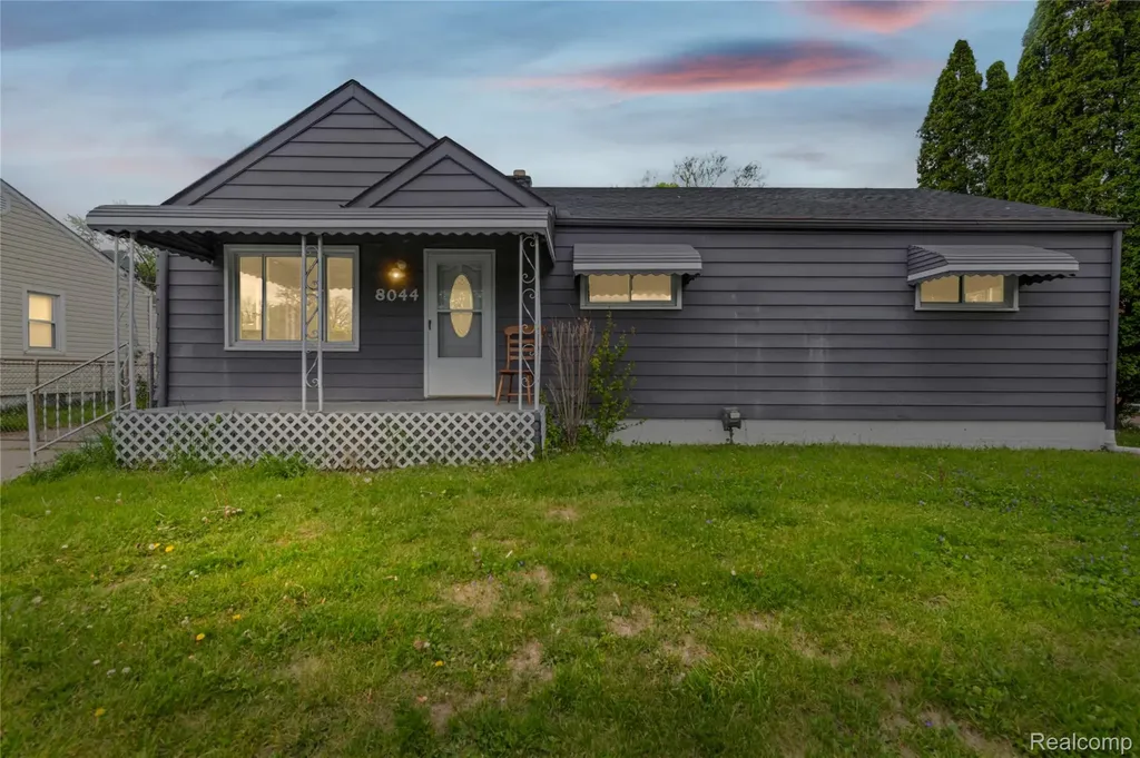 8044 Pelham Road Taylor City MI 48180