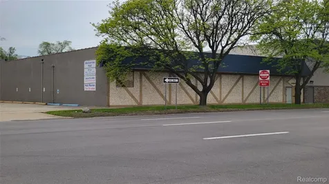 27531 Grand River Street Livonia City MI 48152