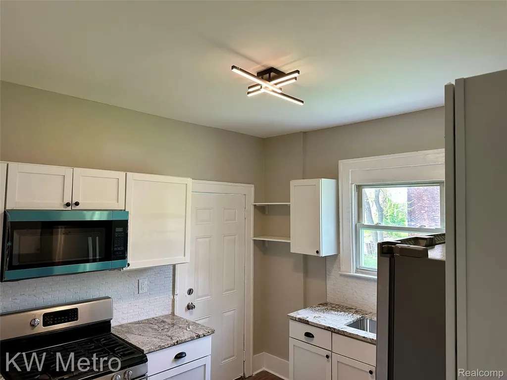 3289 W Northwestern Street Detroit City MI 48206