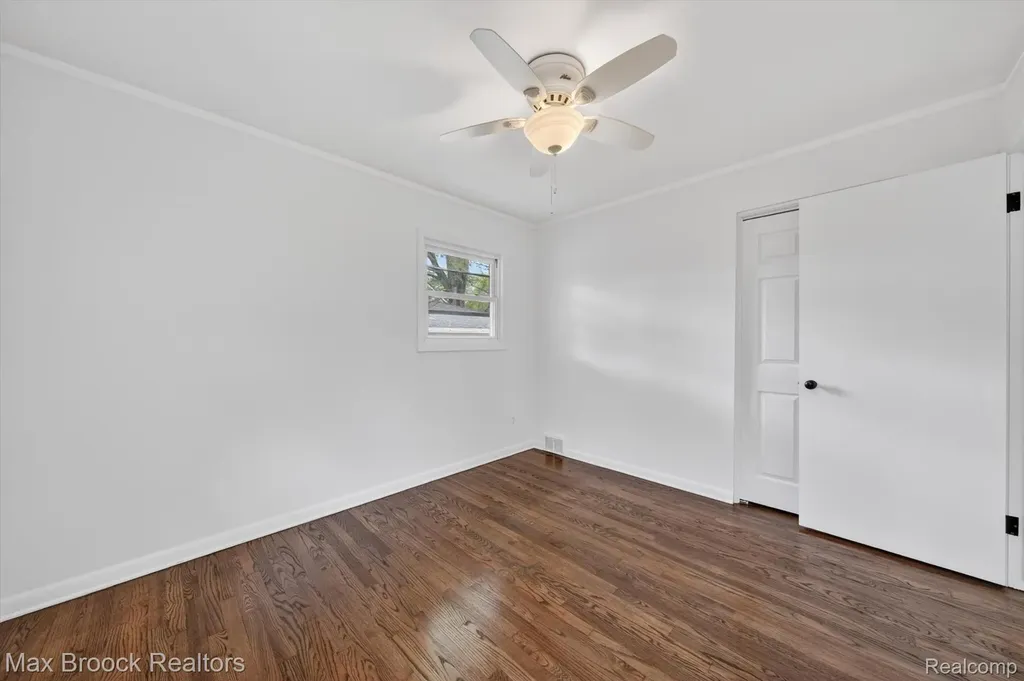 3062 Ferris Avenue Lincoln Park City MI 48146