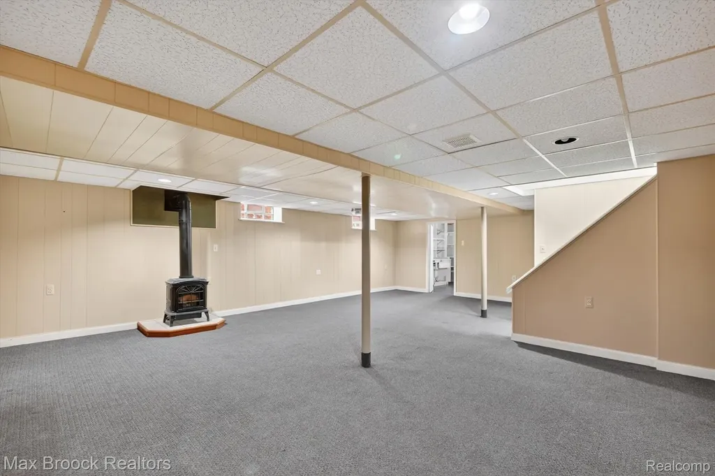 3062 Ferris Avenue Lincoln Park City MI 48146