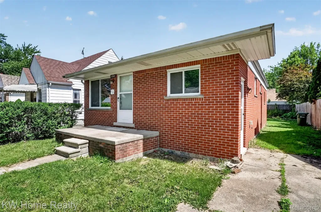 14548 Euclid Avenue Allen Park City MI 48101