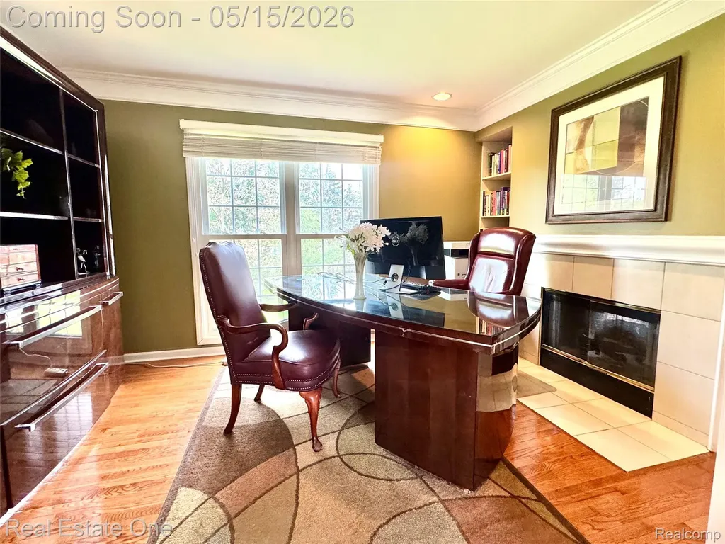 1725 Hillcrest Drive Rochester Hills City MI 48306