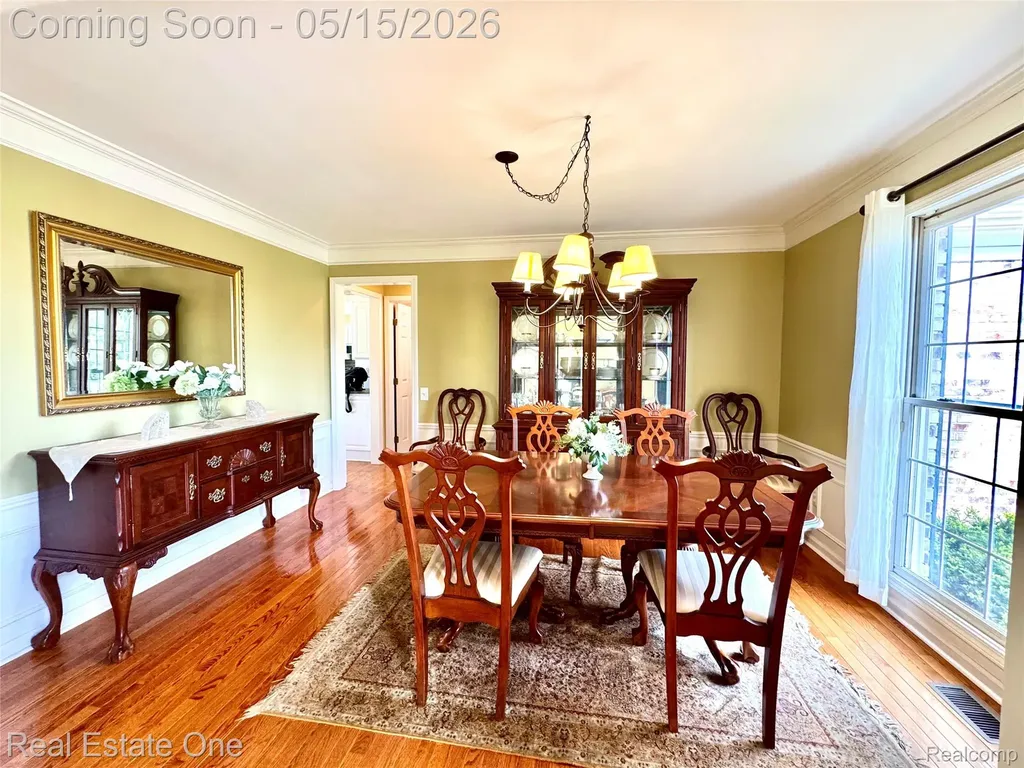 1725 Hillcrest Drive Rochester Hills City MI 48306