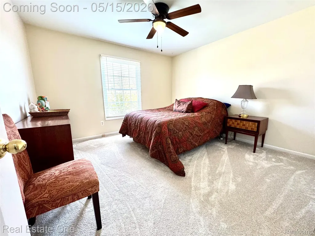 1725 Hillcrest Drive Rochester Hills City MI 48306