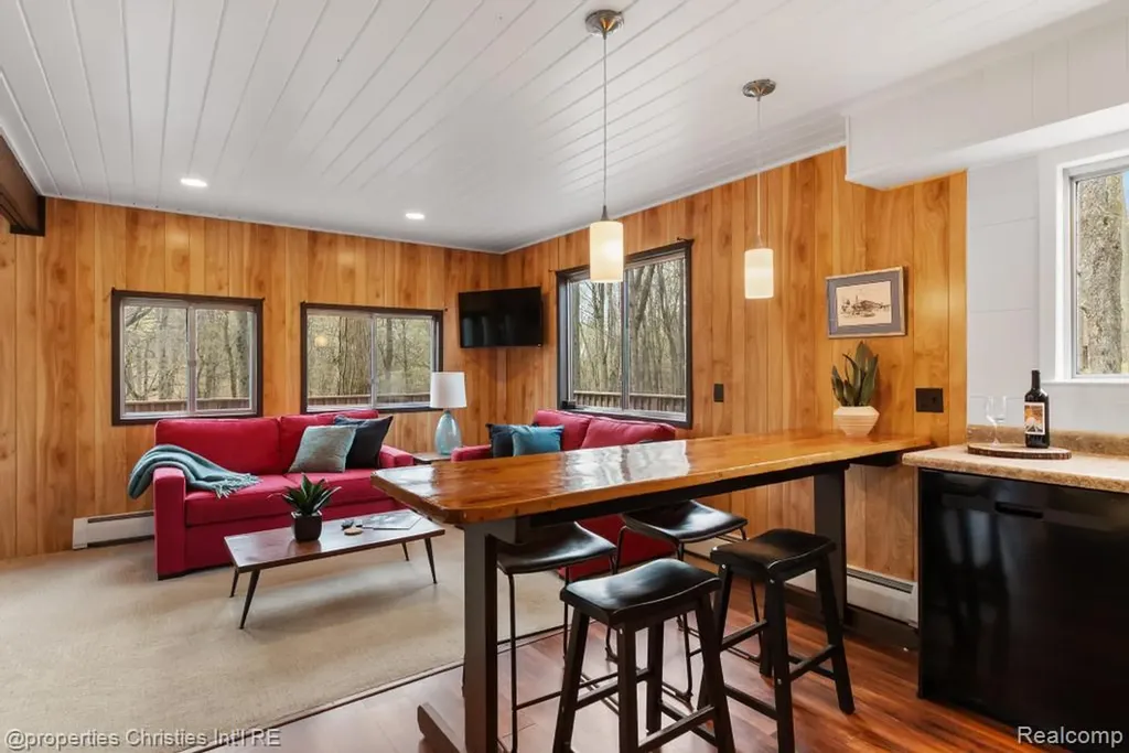 4001 Deskin Drive Custer Township MI 49615