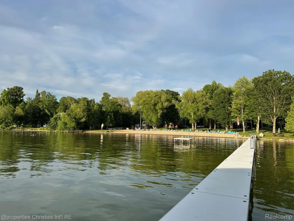 4001 Deskin Drive Custer Township MI 49615