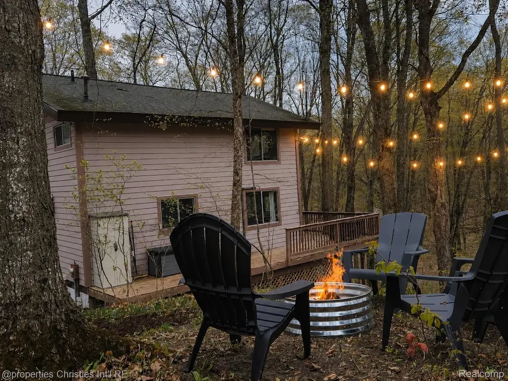 4001 Deskin Drive Custer Township MI 49615