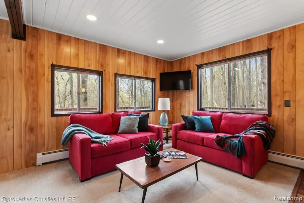 4001 Deskin Drive Custer Township MI 49615