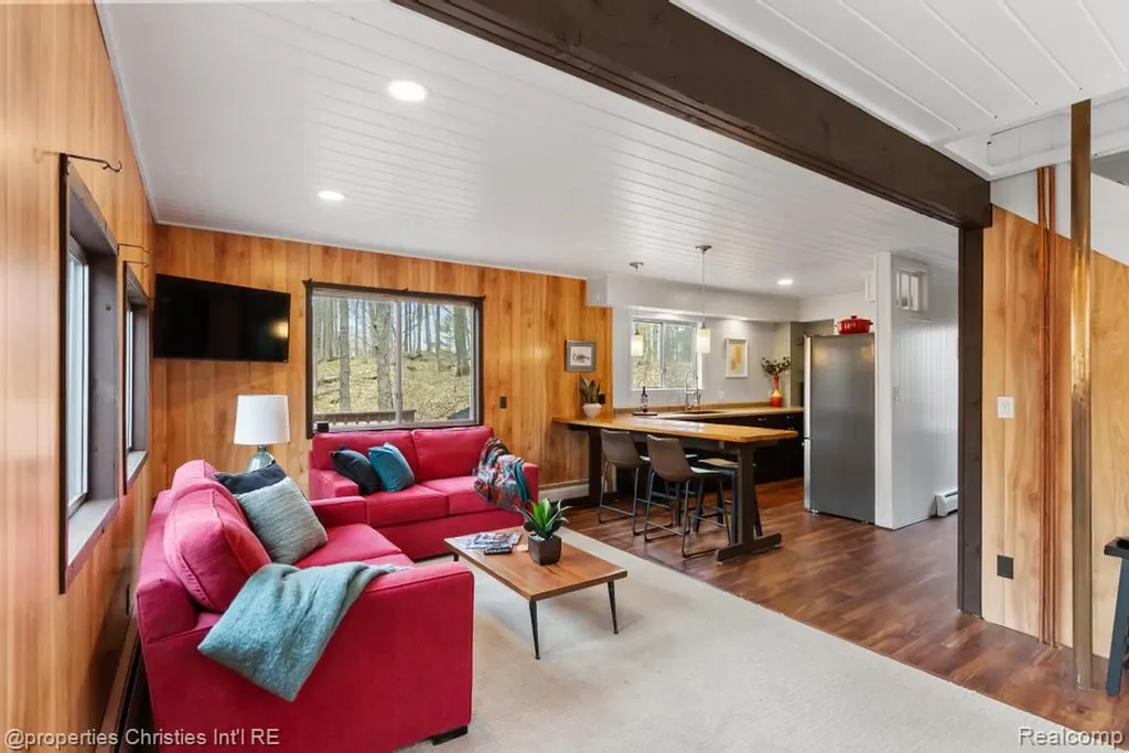 4001 Deskin Drive Custer Township MI 49615