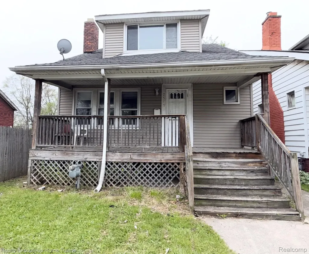 2569 Alter Road Detroit City MI 48215