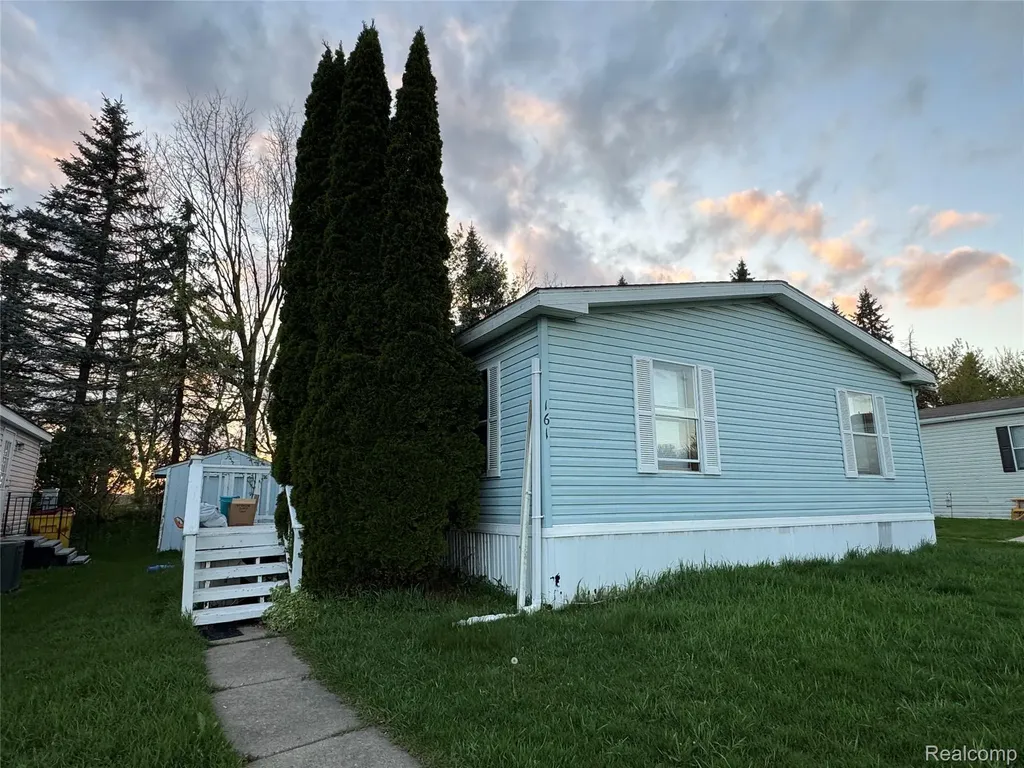 2700 Shimmons Road Auburn Hills City MI 48326
