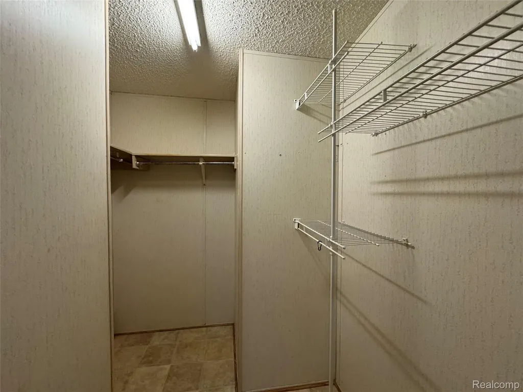 2700 Shimmons Road Auburn Hills City MI 48326