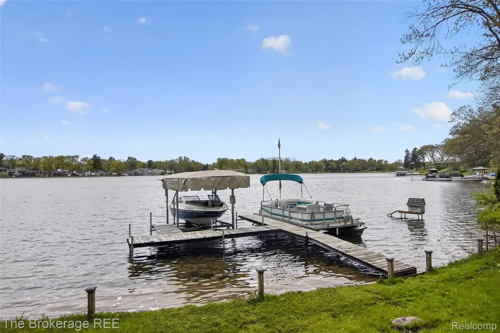 6311 Wellesley Terrace Independence Charter Township MI 48346