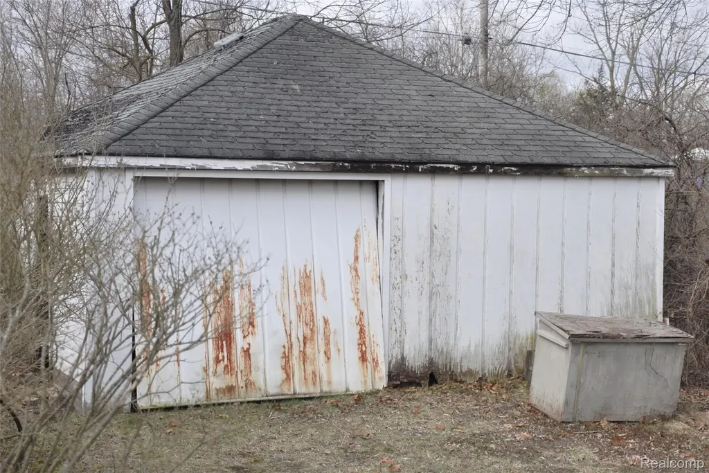 4670 E M 36 Hamburg Township MI 48169