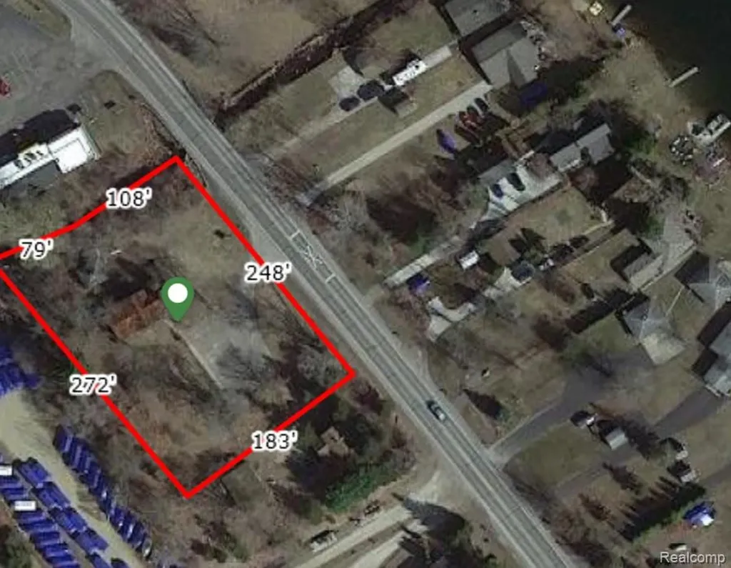 4670 E M 36 Hamburg Township MI 48169