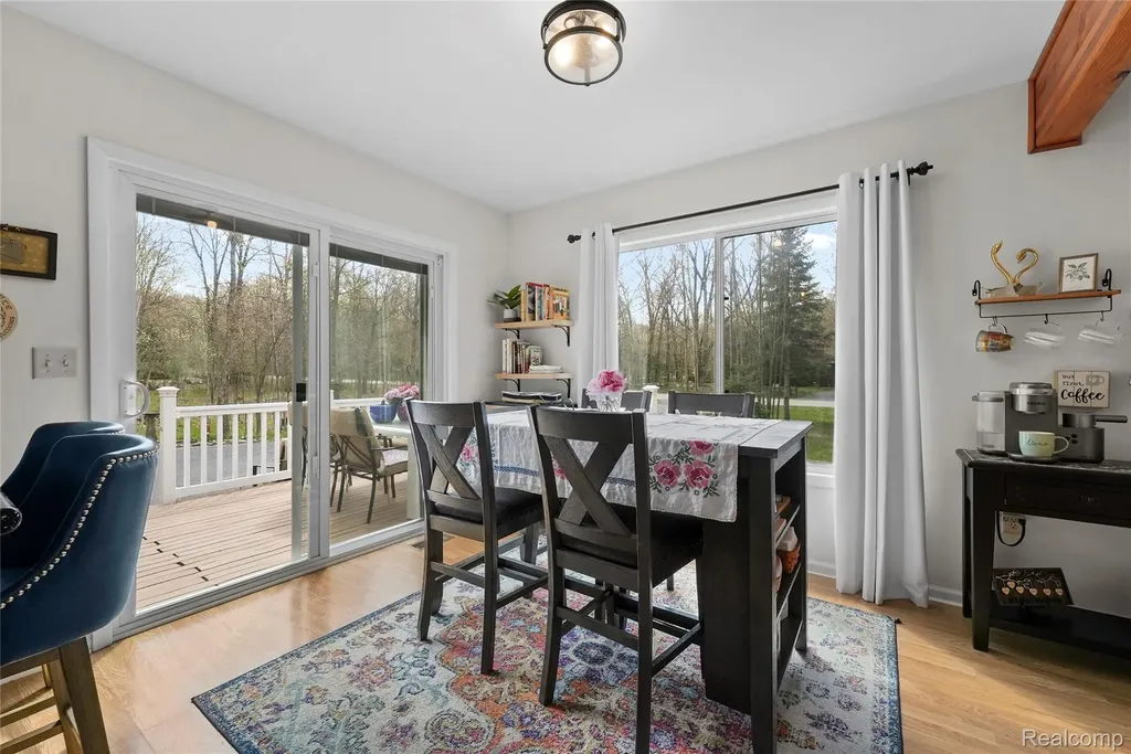 302 Robin Hood Street Markey Township MI 48653