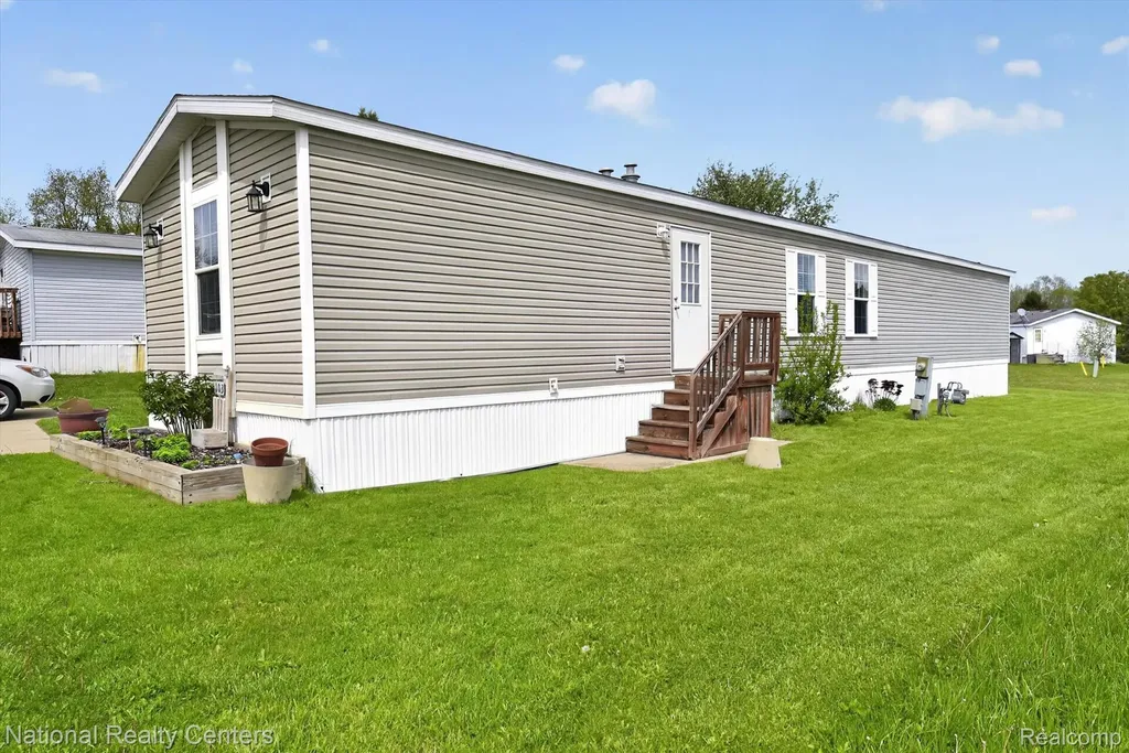 2735 S Wagner Road Ann Arbor City MI 48103