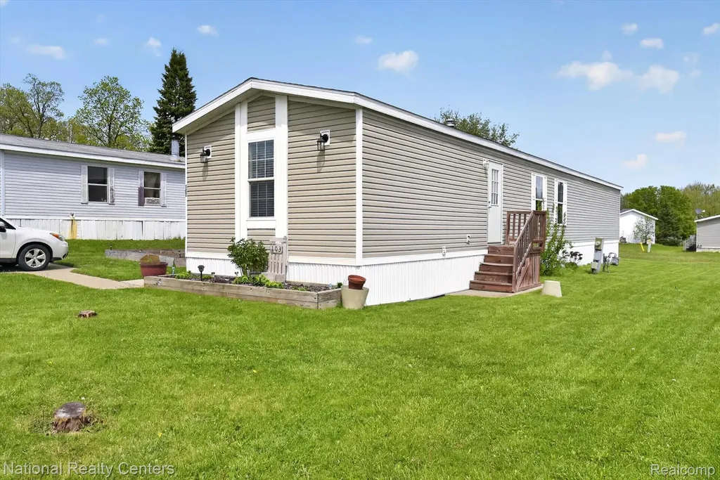 2735 S Wagner Road Ann Arbor City MI 48103
