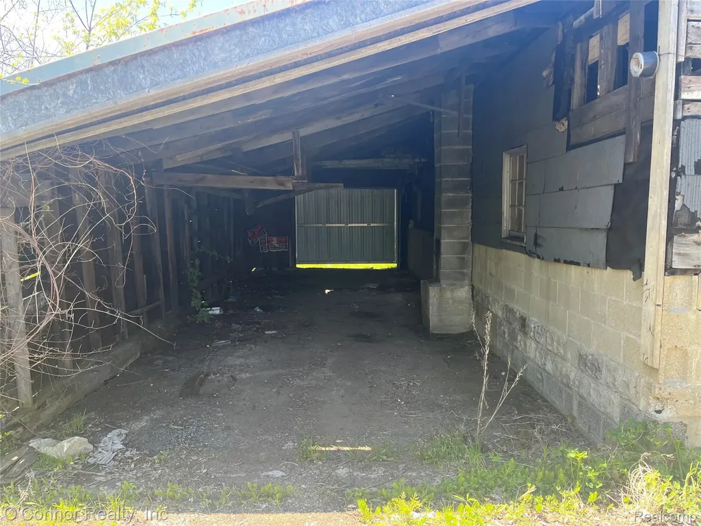 1908 Range Road Port Huron Charter Township MI 48060