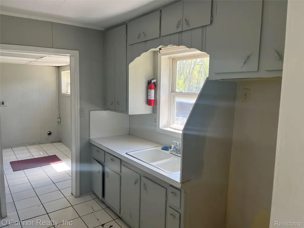 1908 Range Road Port Huron Charter Township MI 48060