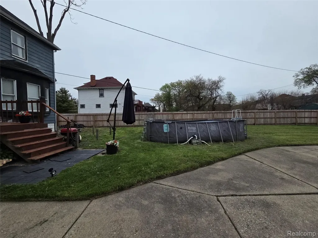 202 Connecticut Street Highland Park City MI 48203