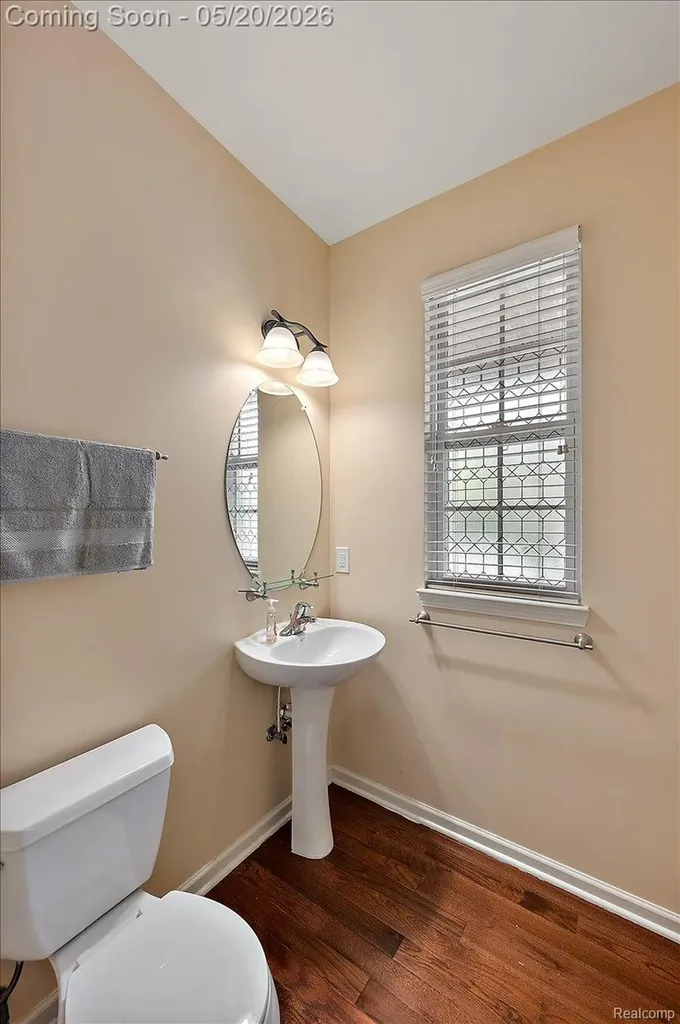 14257 Red Pine Drive Sterling Heights City MI 48313