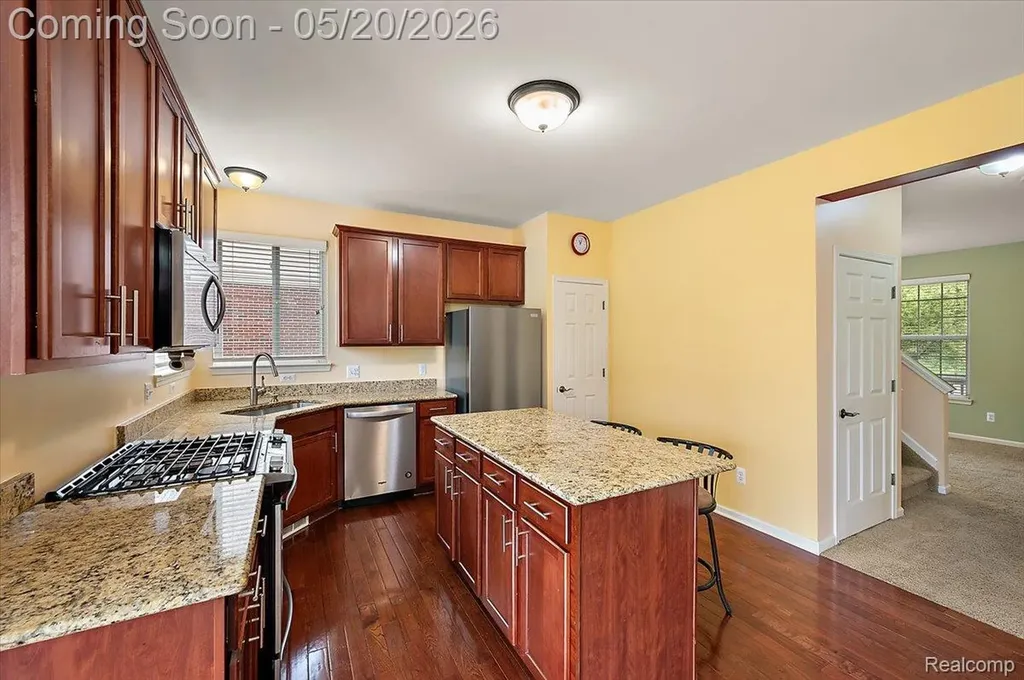 14257 Red Pine Drive Sterling Heights City MI 48313