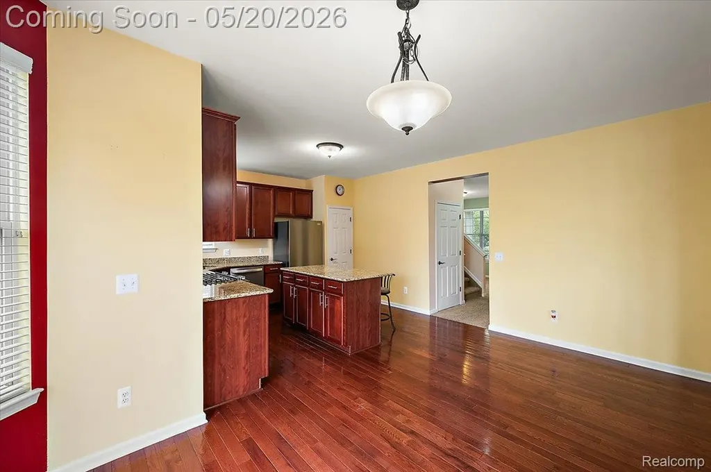 14257 Red Pine Drive Sterling Heights City MI 48313