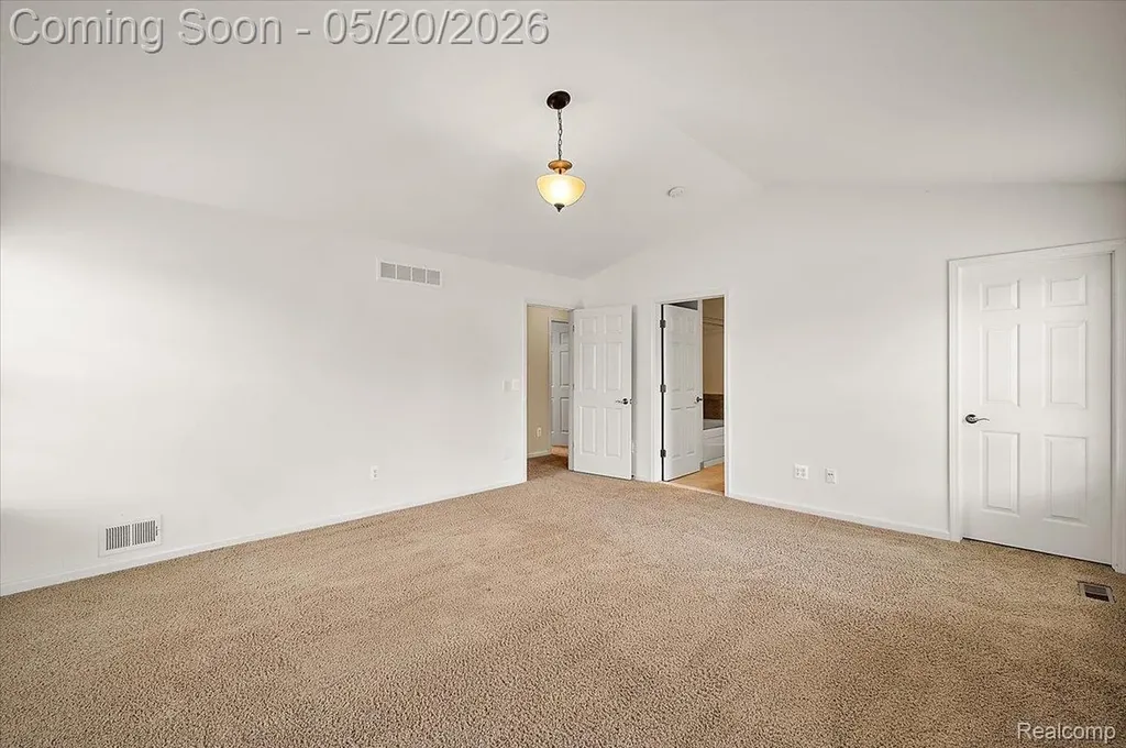 14257 Red Pine Drive Sterling Heights City MI 48313