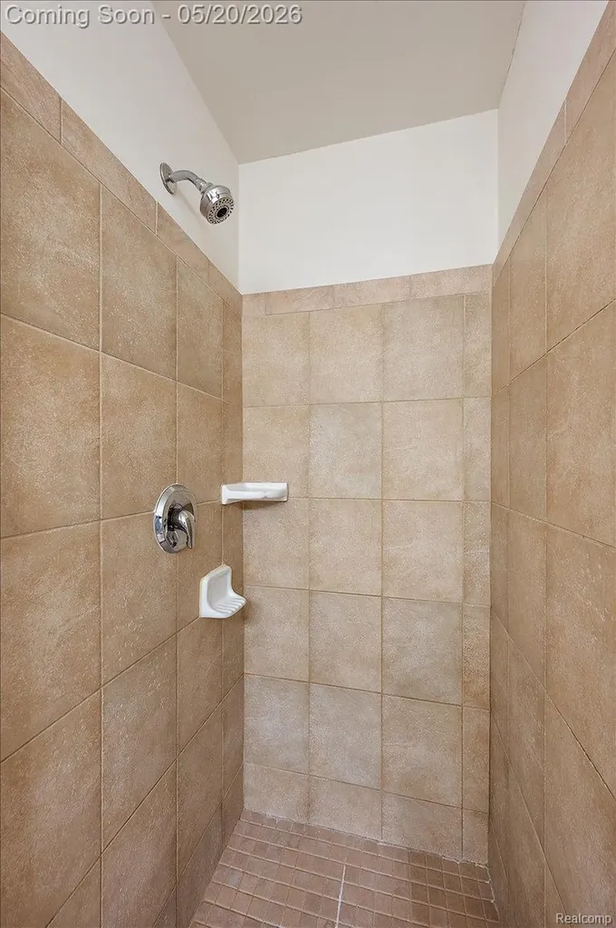 14257 Red Pine Drive Sterling Heights City MI 48313