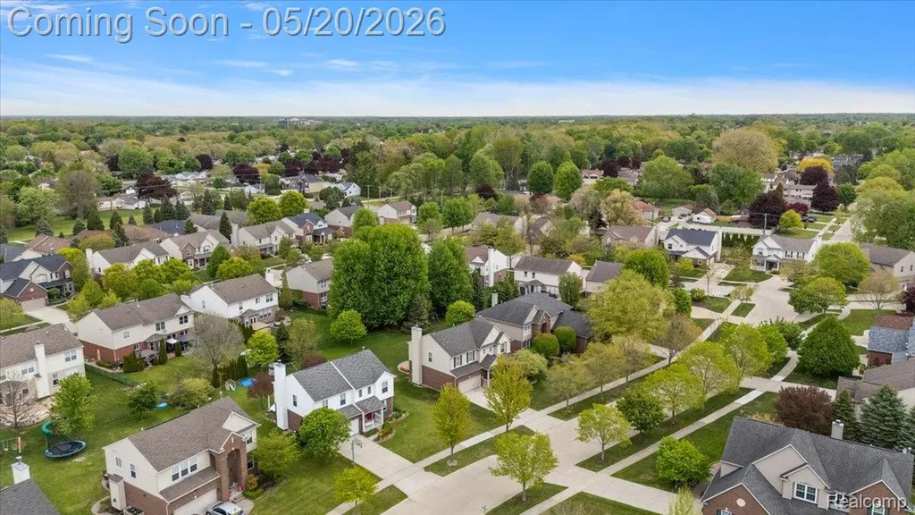 14257 Red Pine Drive Sterling Heights City MI 48313