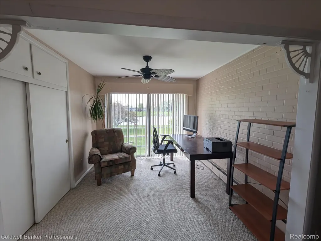 26945 Milford Lyon Charter Township MI 48178